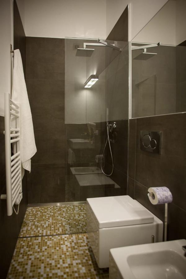 Dimora Mefite-Camere Con Bagno Privato E Self Check-In Matera Dış mekan fotoğraf