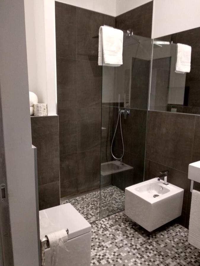 Dimora Mefite-Camere Con Bagno Privato E Self Check-In Matera Dış mekan fotoğraf